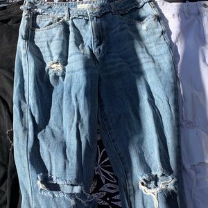 Pacsun mom jean ripped